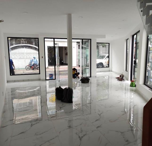 Bán nhà MT đường Nguyễn Trọng Tuyển,Phường 15,Q.Phú Nhuận.Lô góc,ngang 9m chỉ 169tr/m2