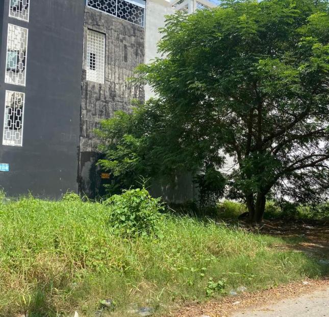 Bán đất hoàng quốc việt quận 7 giá 6 tỷ
