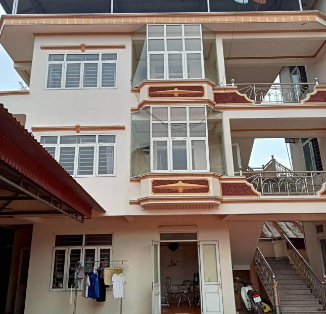 Chính chủ bán nhà nghỉ vị trí đẹp phường Đội Cấn, thành phố Tuyên Quang, tỉnh Tuyên Quang