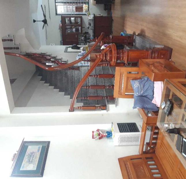 SIÊU HIẾM NHÀ NGỌC THỤY ,2 MẶT THOÁNG ,Ô TÔ ĐỖ CỔNG ,VÔ VÀN TIỆN ÍCH .DT 60M .GIÁ 5,2 TỶ