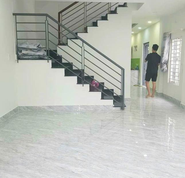 cho thuê nhà Huỳnh Tấn Phát, quận 7, Dt 5x15m, 3 lầu. Giá 13 triệu