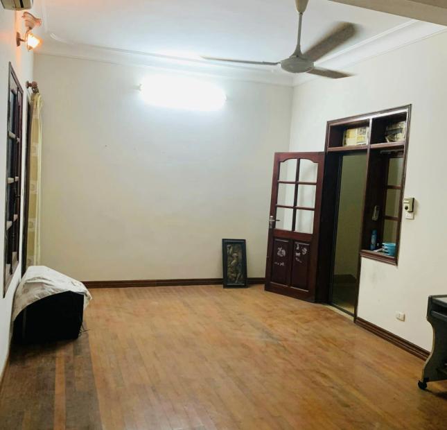 BÁN NHÀ NGUYỄN CHÍ THANH, DỐNG ĐA 70M, 5T, MT 4M, OTO KINH DOANH, 14 TỶ. 0937651883.