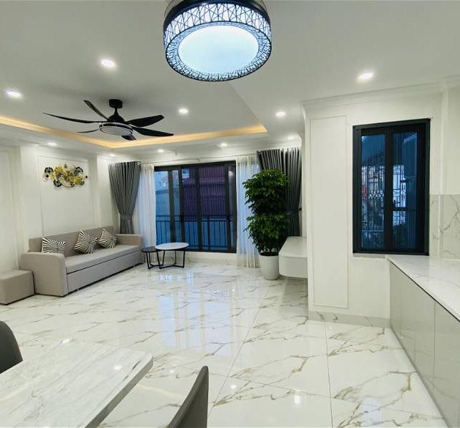 BÁN GẤP ! 50m*7T thang máy chỉ 10.9 tỷ, nội thất xịn, 2 mặt thoáng tại Nguyễn Ngọc Nại .