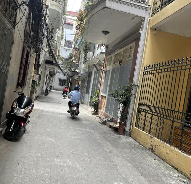 BÁN GẤP ! 50m*7T thang máy chỉ 10.9 tỷ, nội thất xịn, 2 mặt thoáng tại Nguyễn Ngọc Nại .