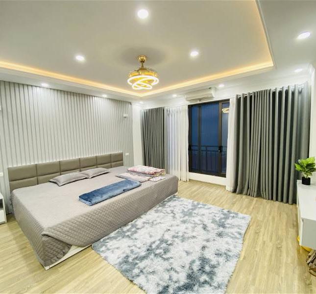 BÁN GẤP ! 50m*7T thang máy chỉ 10.9 tỷ, nội thất xịn, 2 mặt thoáng tại Nguyễn Ngọc Nại .