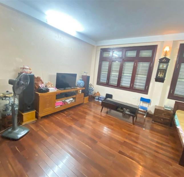 Bán Nhà Phố Võng Thị Quận Tây Hồ. 97m Mặt Tiền 6m Nhỉnh 11 Tỷ. Cam Kết Ảnh Thật Mô Tả Chính Xác.