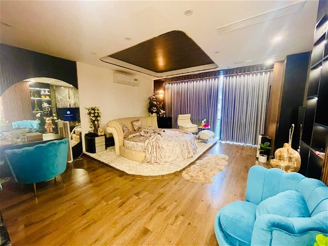 SIÊU PHẨM 5 SAO-KHU VIP THÁI HÀ-Ô TÔ TRÁNH-VỪA Ở VỪA CHO THUÊ VP-THANG MÁY