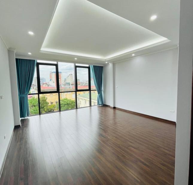 Bán gấp Toà nhà Văn phòng 7 tầng mới tinh, vừa ở vừa cho thuê - Khu phân lô quận uỷ Đống Đa