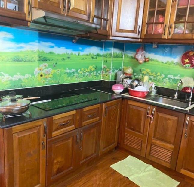 Căn nhà Nguyễn Trãi, Quận 1, 5 tầng, giá hơn 8 tỷ TL