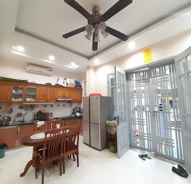PHÂN LÔ TRẦN QUANG DIỆU, ĐỐNG ĐA, Ô TÔ, KINH DOANH, 45M, 7t, MT 4.2M, NHỈNH 16 TỶ, 0937651883