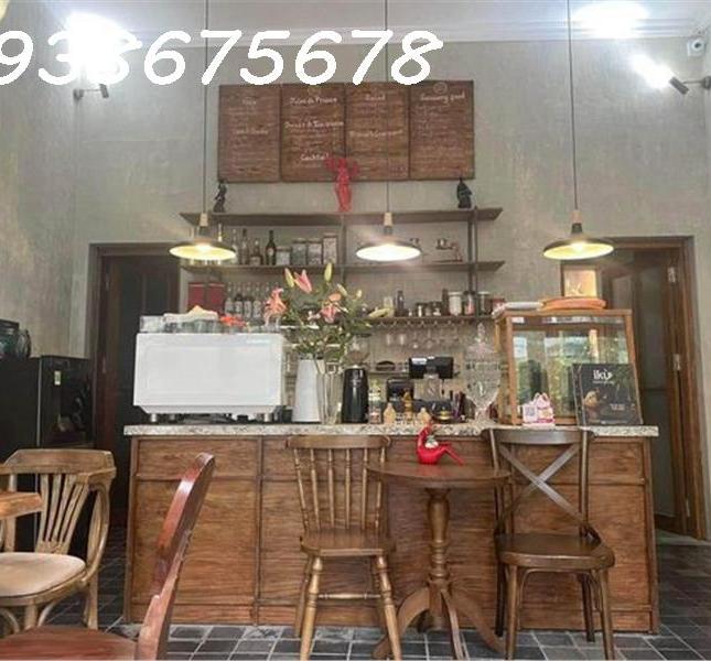 Sang nhượng cửa hàng cafe phố cổ