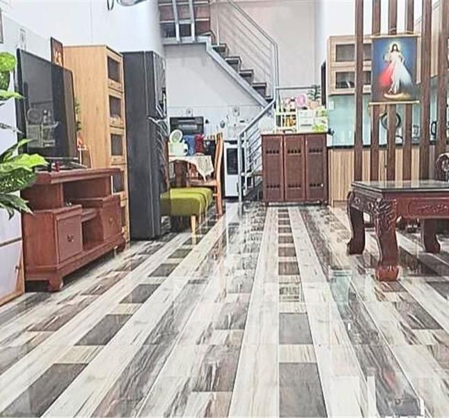 BÁN NHÀ MT GIÁ TRONG HẺM NGANG 4,5M - 2 TẦNG 66M2 TÂN THỚI NHẤT. QUẬN 12. GIÁ HƠN 4 TỶ TL