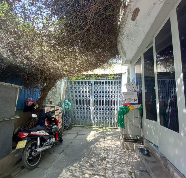 Cần bán nhà đường Huỳnh Tấn Phát ngay Phú Mỹ Hưng, KDC Nam Long Quận 7, TP HCM