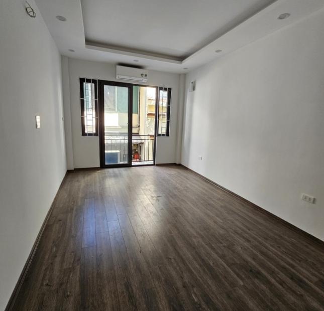 Chính Chủ Nhờ Tìm Khách Thuê Nhà Nguyên Căn Đẹp KD phố Chùa Quỳnh, quận HBT