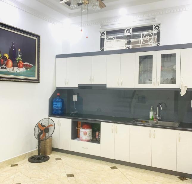 CHẤT !! Bán nhà mặt ngõ 73 Hoàng Ngân 54mx5T oto KD 15m ra phố thang máy LÔ GÓC 9 ty
