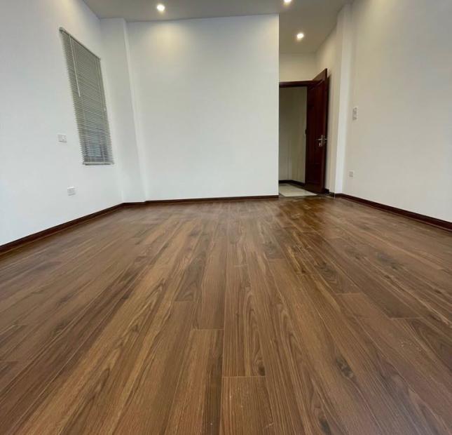 HIẾM – NHÀ MỚI NGUYỄN TRÃI  ĐẸP - GẦN Ô TÔ - NGÕ THÔNG – GIÁ NHỈNH 3 TỶ