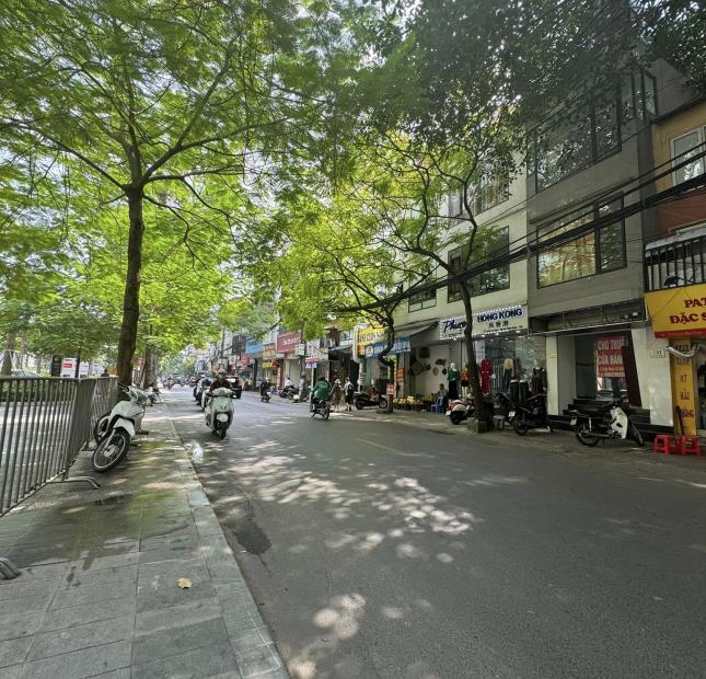 Bán nhà mặt phố Hoàng Hoa Thám quận Ba Đình , vỉa hè 3m ,căn góc 3 thoáng giá 5 tỷ