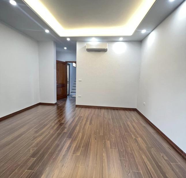 Trọng Tấn 45m x 8 tầng, mt: 3.9m gara ô tô, kinh doanh, thang máy