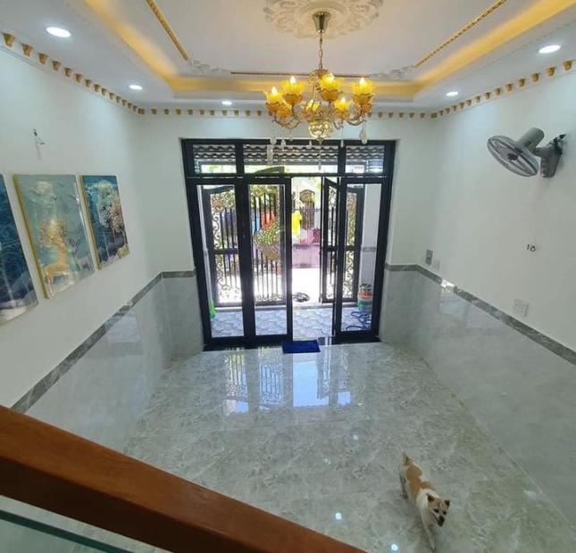 BÁN NHÀ HXH LÊ VĂN QUỚI - GIÁP TÂN PHÚ - 3 TẦNG BTCT - NHÀ MỚI ĐẸP Ở NGAY - GIÁ CHỈ 5ty2