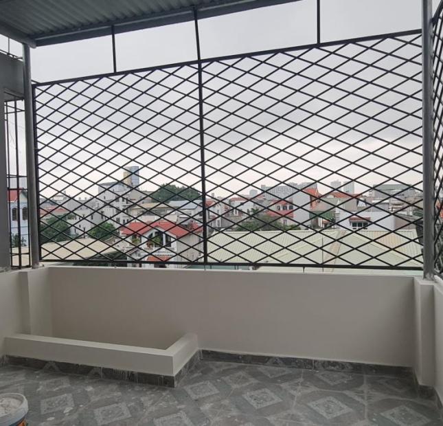 Bán nhà cạnh Vinhomes - Tây Mỗ - Nam Từ Liêm 43m2*4T. Ngõ thông, hè thoáng, Ôtô đỗ gần nhà