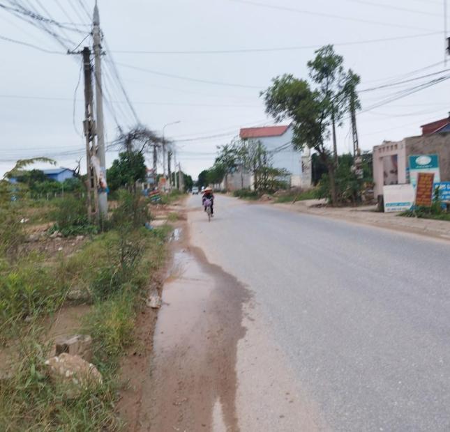 (CỰC HIẾM) Lô đất duy nhất có ki ốt đang kinh doanh ngay gần ngã tư vành đai V trên mặt đường Lí