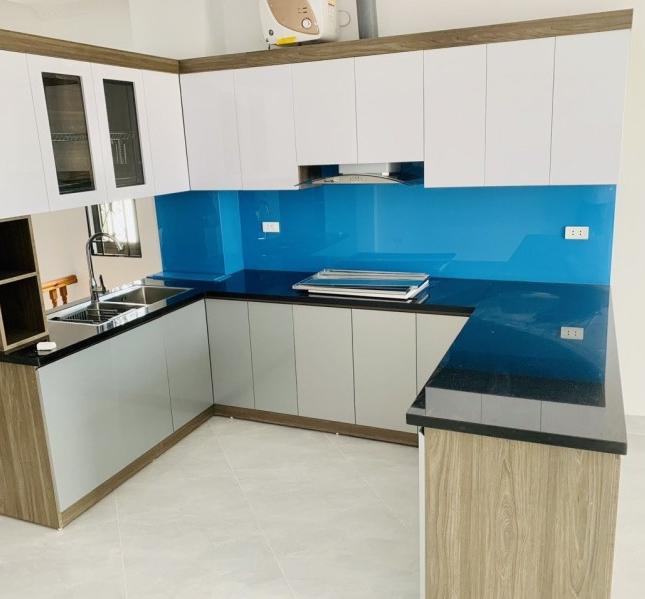 Bán nhà Vũ Xuân Thiều,Long Biên 5 tầng 60m2,Mt4.2m ,thang máy chỉ 6 tỷ
