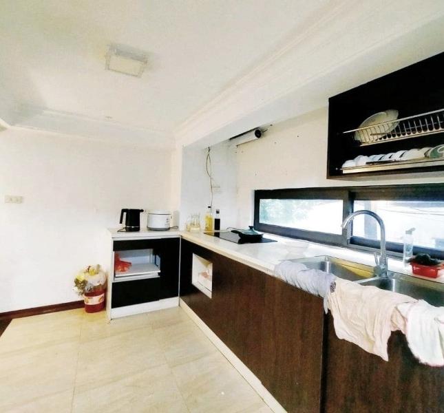 Bán nhà mặt ngõ thông Phan Đình Giót Thanh Xuân 36m 5 tầng lô góc ô tô dừng đỗ lh 0817606560