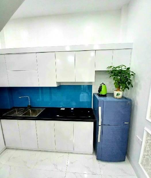 HIẾM – NHÀ MỚI KHƯƠNG TRUNG ĐẸP - SÁT HỒ - GẦN Ô TÔ - NGÕ THÔNG – HÀNG XÓM TRI THỨC THÂN THIỆN– GIÁ NHỈNH 3 TỶ