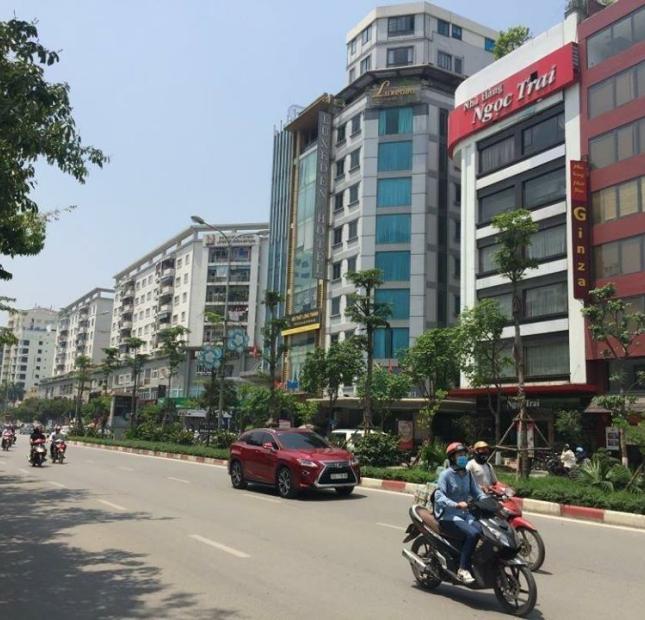 Chính chủ bán rẻ căn góc mặt phố Phạm Văn Đồng (đoạn đẹp) - Kinh doanh sầm uất - 775m2 - 240 tỷ