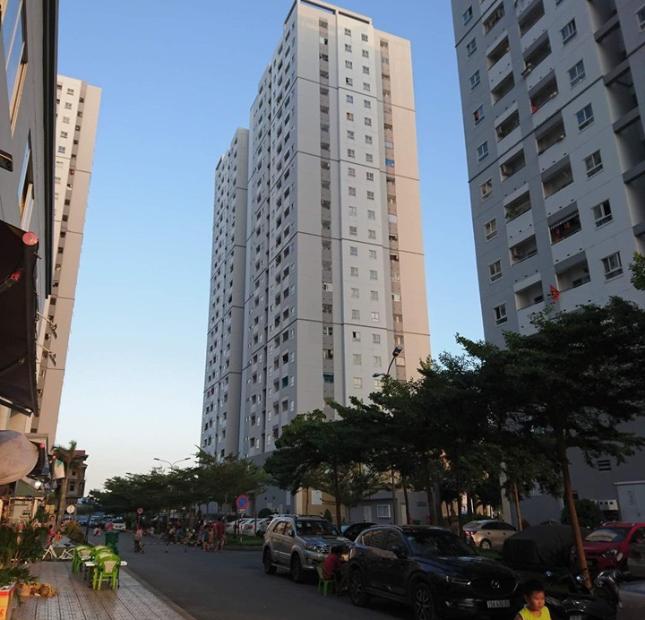 Kẹt tiền nên bán lỗ căn hộ Góc 2Pn-2WC 70m2 đẹp nhất chung cư, giá chỉ 1 tỷ 50 triệu. Nhà sẵn ở