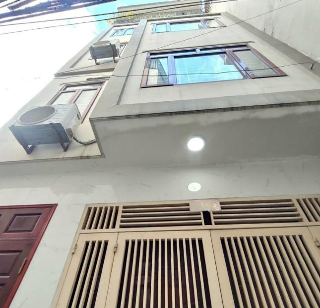 Bán nhà ngõ 27 Võ Chí Công, 42m2 5 tầng, 4 phòng ngủ, full nội thất, cách chỗ để ôt 30m, nhỉnh 4 tỷ