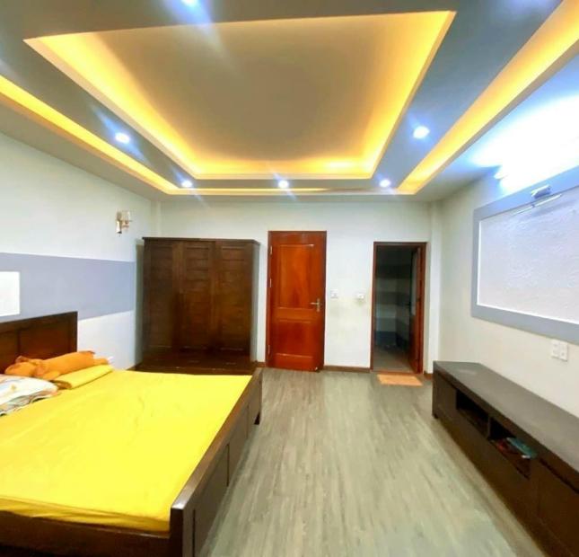 Bán nhà ngõ 27 Võ Chí Công, 42m2 5 tầng, 4 phòng ngủ, full nội thất, cách chỗ để ôt 30m, nhỉnh 4 tỷ