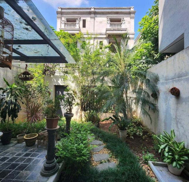 biệt thự sân vườn Long Biên, 180m x 4tầng, mặt tiền 6.1m, phân lô ôtô tránh