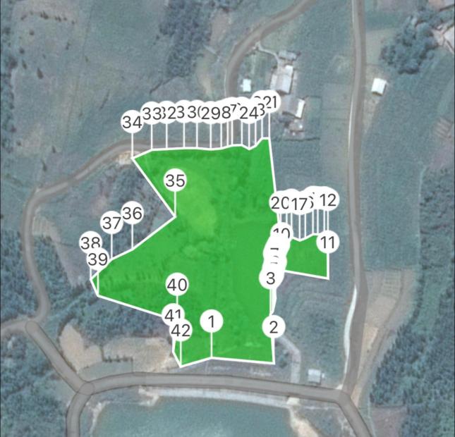 Cần bán lô đất rộng 11 583m2, thích hợp xây dựng làm du lịch