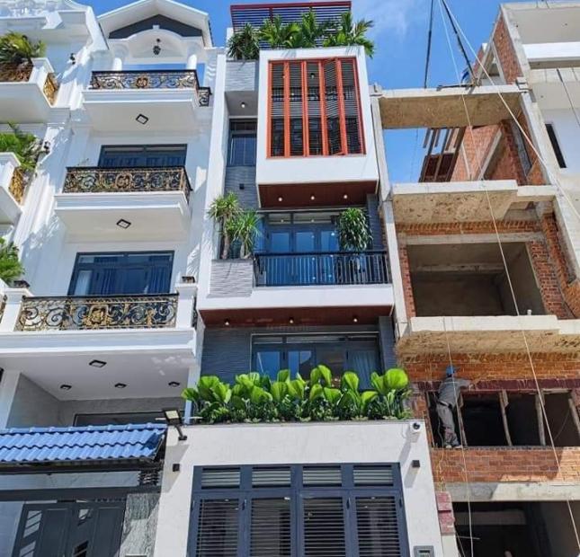 Hạ Sốc 500tr, Bán Nhà Nguyễn Văn Cừ, Ngọc Lâm, 65m2, MT5m, Lô Góc, GARA Ô TÔ, Kinh Doanh