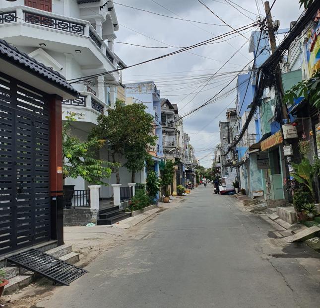 Bình Tân, hương lộ 2, 213m2, hẻm nhựa xe tải, 50triệu/m2, giá 10.8 tỷ thương lượng