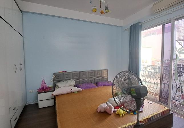 Bán nhà Nguyễn Văn Cừ,Long Biên 5 tầng 53m,Mt4m oto đua hơn 5.8 tỷ