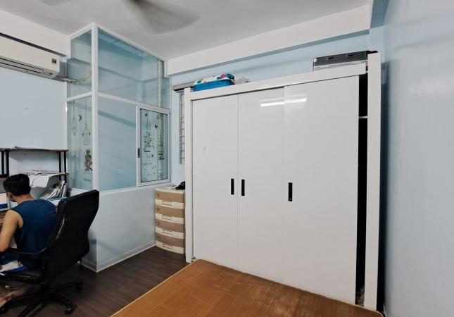 Bán nhà Nguyễn Văn Cừ,Long Biên 5 tầng 53m,Mt4m oto đua hơn 5.8 tỷ