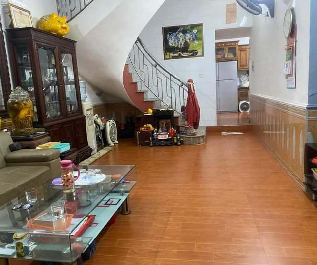 Bán Nhà Phố Phương Liệt 53m2 x 4 tầng 5 phòng ngủ đầy đủ công năng, gần Phố ngõ thông rộng, giá