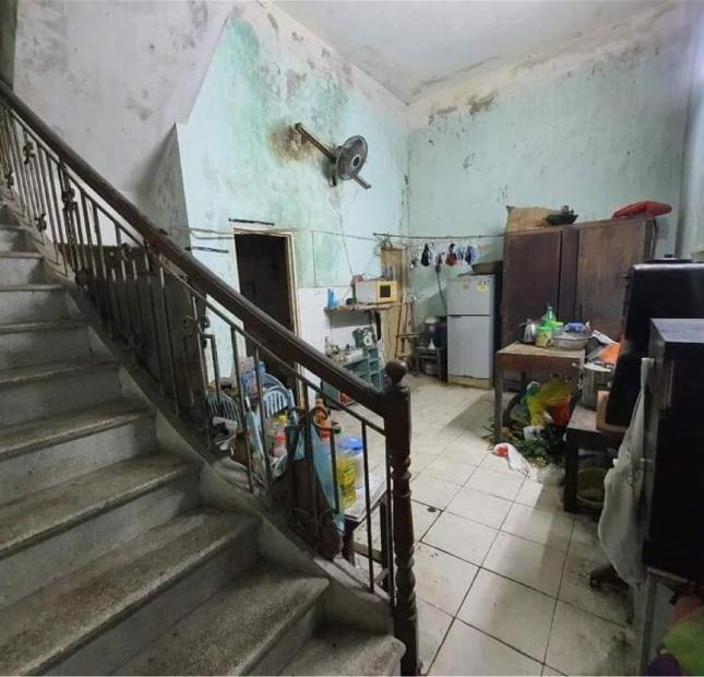 Bán Nhà Phố Hoàng Cầu Quận Đống Đa. Sổ 55m Thực Tế 65m Mặt Tiền 5m Nhỉnh 15 Tỷ. Cam Kết Ảnh Thật