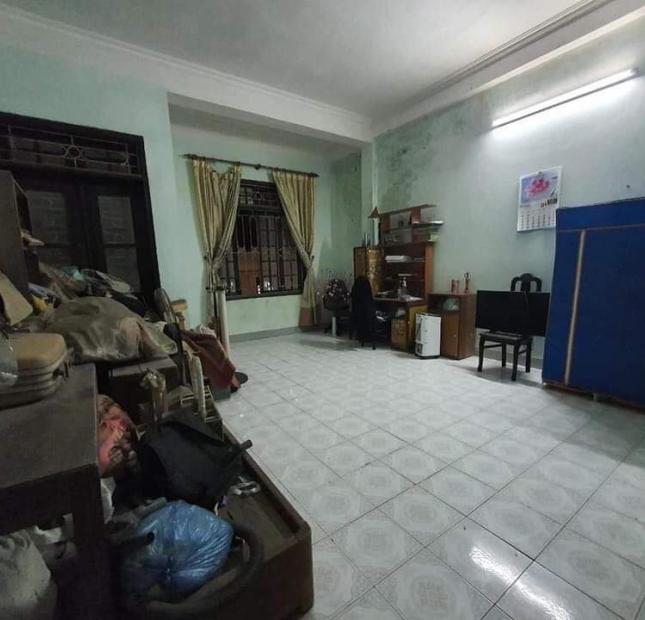 Bán Nhà Phố Hoàng Cầu Quận Đống Đa. Sổ 55m Thực Tế 65m Mặt Tiền 5m Nhỉnh 15 Tỷ. Cam Kết Ảnh Thật