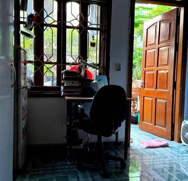 Bán Nhà Phố Hoàng Cầu Quận Đống Đa. 50m Nhỉnh 11 Tỷ. Cam Kết Ảnh Thật Mô Tả Chính Xác. Chủ Cần Bán