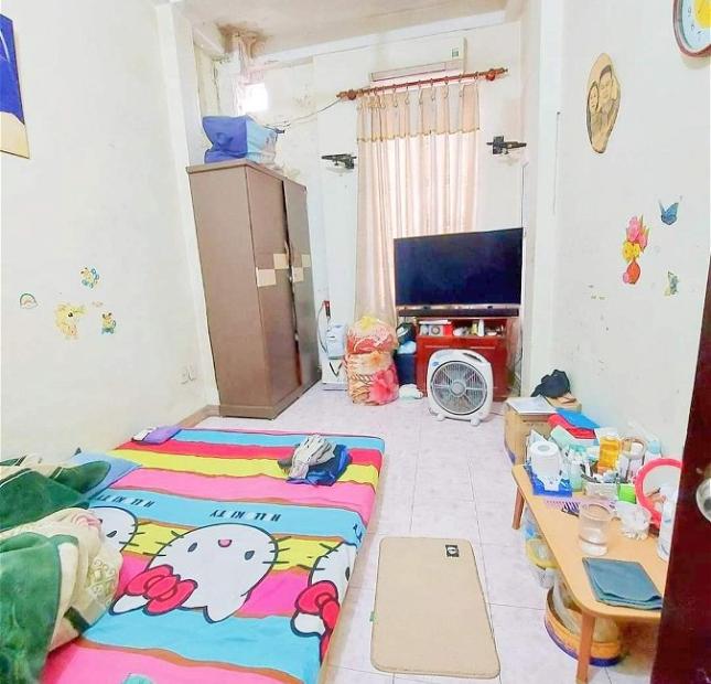 Bán Nhà Mặt Phố Nguyễn Chí Thanh Quận Đống Đa. Sổ 37m Thực Tế 45m Mặt Tiền 4m Nhỉnh 16 Tỷ. Cam Kết