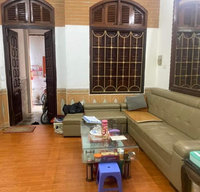 Bán nhà phố Phương Liệt, Thanh Xuân, nhà dân xây, ngõ thông, gần ô tô, 53m, 4T, chỉ 5.5 tỷ