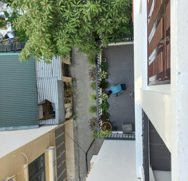 Bán nhà Bồ Đề,Long Biên 5 tầng 60m2,Mt4m gara,oto đua nhỉnh 8 tỷ