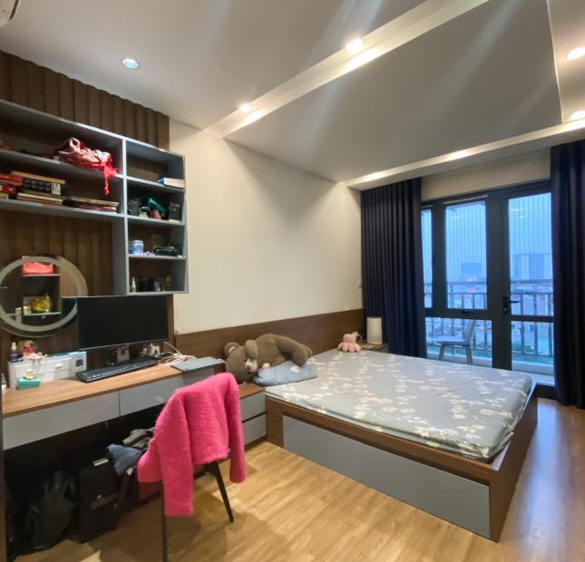 Bán nhà phố Phương Liệt, ngõ nông, rộng, nhà dân xây, 55m, 4PN, 5 tỷ 5
