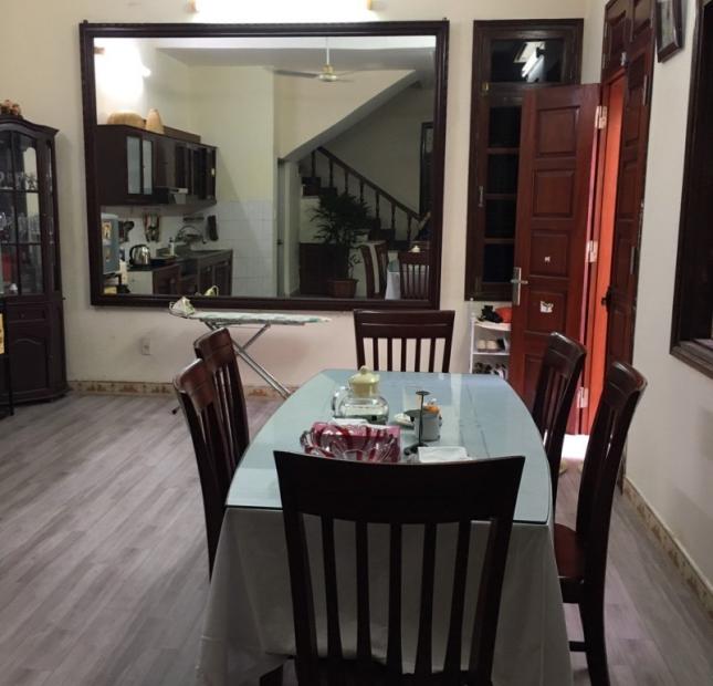 Tìm Khách Thuê Nhà Đẹp  phố Chùa Láng, quận Đống Đa