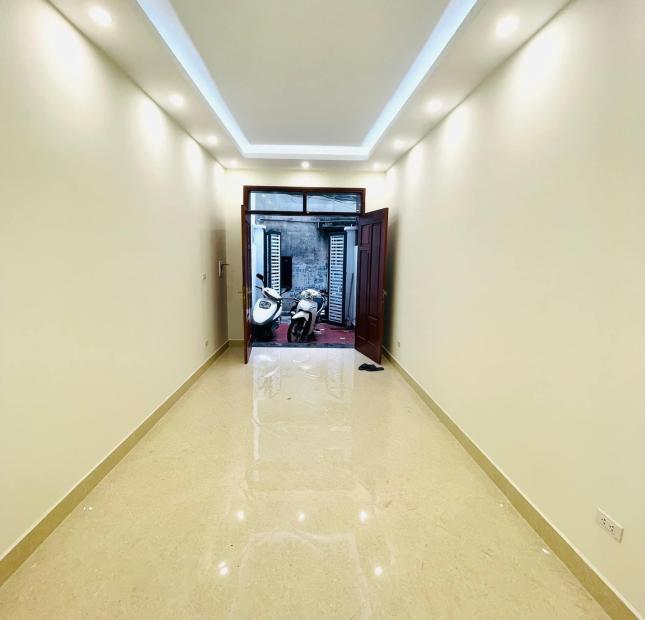 Nhà đẹp phố Yên Hòa, 51m chỉ 6,9 tỷ