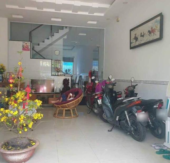 Cần bán gấp nhà phố Đại Phúc Green Villas Phạm Hùng, Giá ngộp 9.2 tỷ, view cộng viên