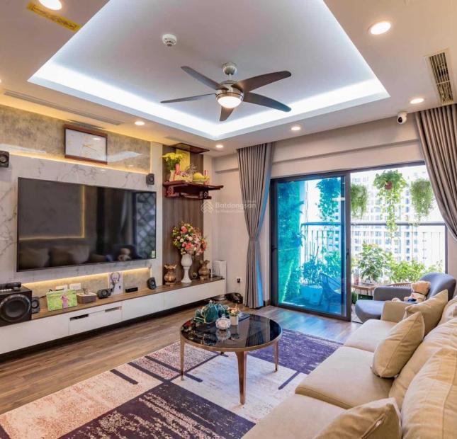 Gia đình tôi bán căn chung cư 15T Nguyễn Thị Định, DT 85m2, Full đồ giá 4.45 tỷ: 0981,129,026
